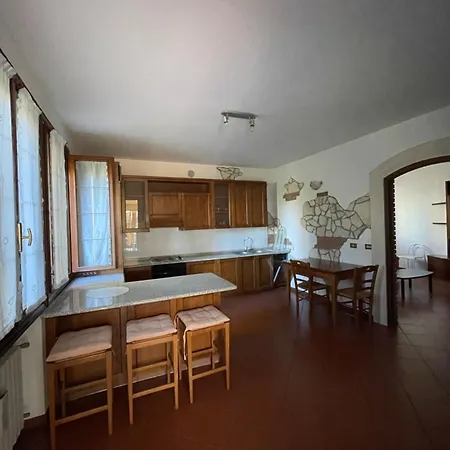 Pensjonat Casa Rustica - *